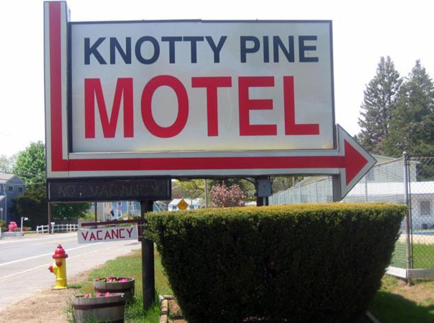Knotty Pine Motel Salisbury Exterior photo